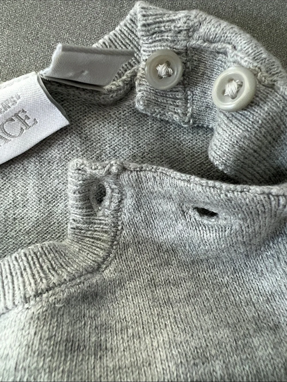 The Children’s Place | Baby Gray Dino Applique Crewneck Sweater Buttons Sz 6-9M